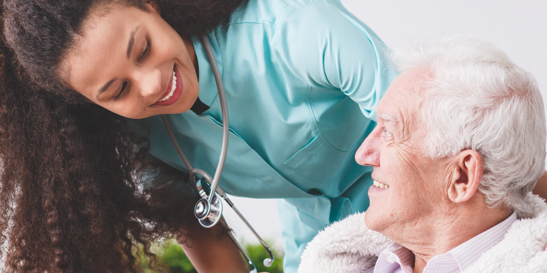 Nurse offering care management to man